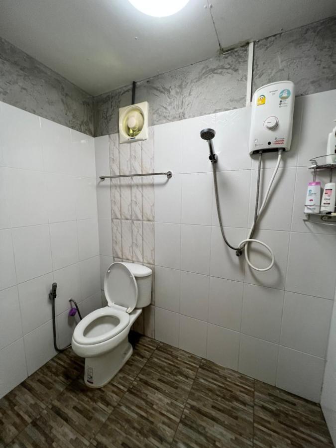 Phow Homestay Ban Mai (Nakhon Sawan) Exterior foto
