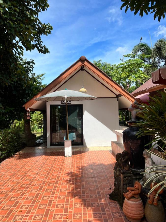 Phow Homestay Ban Mai (Nakhon Sawan) Exterior foto