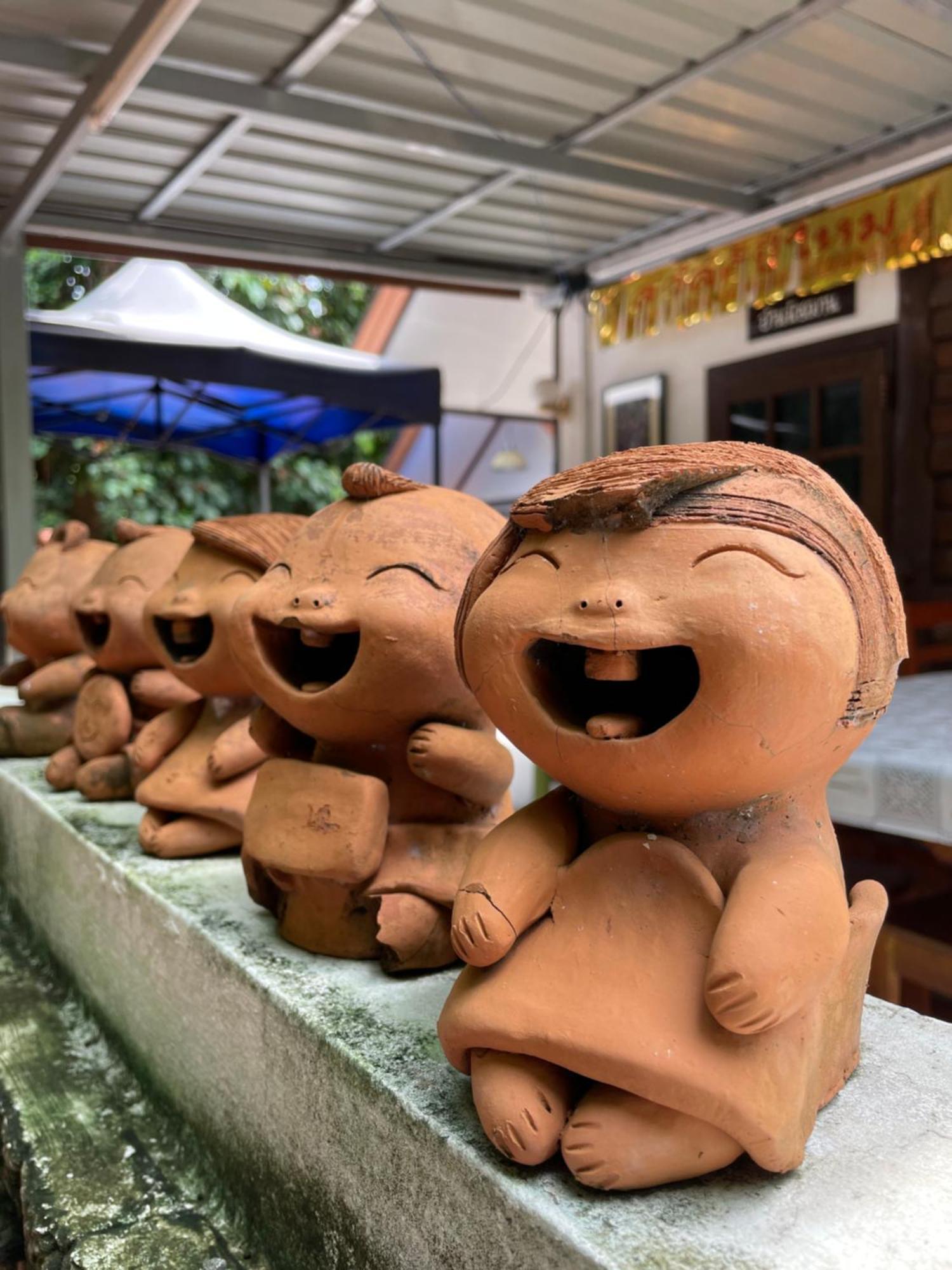 Phow Homestay Ban Mai (Nakhon Sawan) Exterior foto